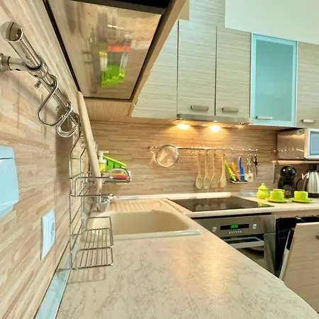 Bratanov Trakia Слънчев бряг