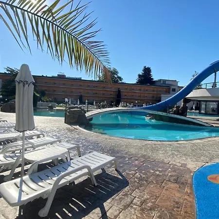 公寓 Bratanov Trakia