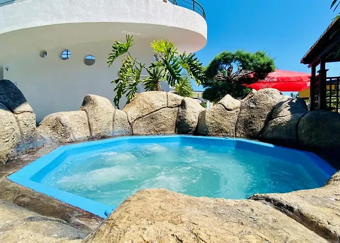 Bratanov Trakia * Slantschew brjag